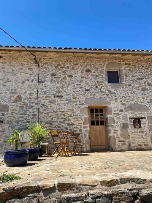 Spacious 1 Bed Home With Shared Pool Champagnac-la-Riviere Exterior photo