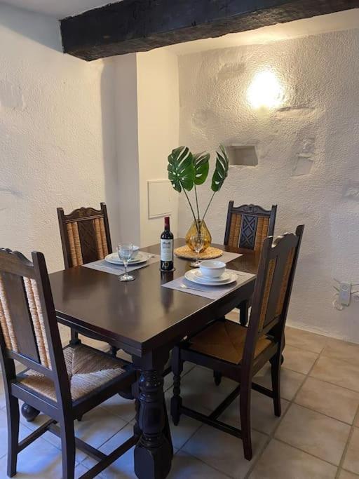 Spacious 1 Bed Home With Shared Pool Champagnac-la-Riviere Exterior photo
